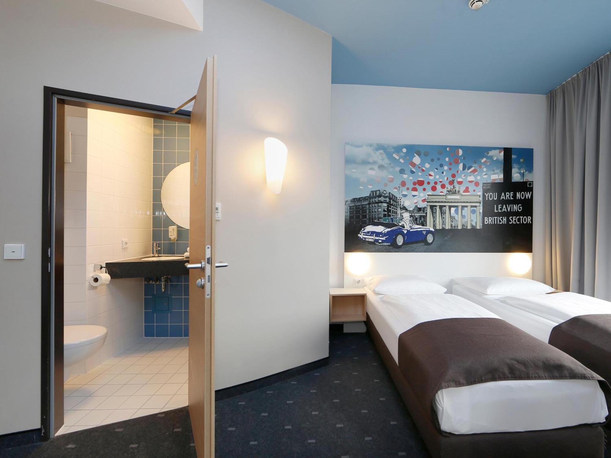 B&B Hotel Berlin-Charlottenburg Buitenkant foto