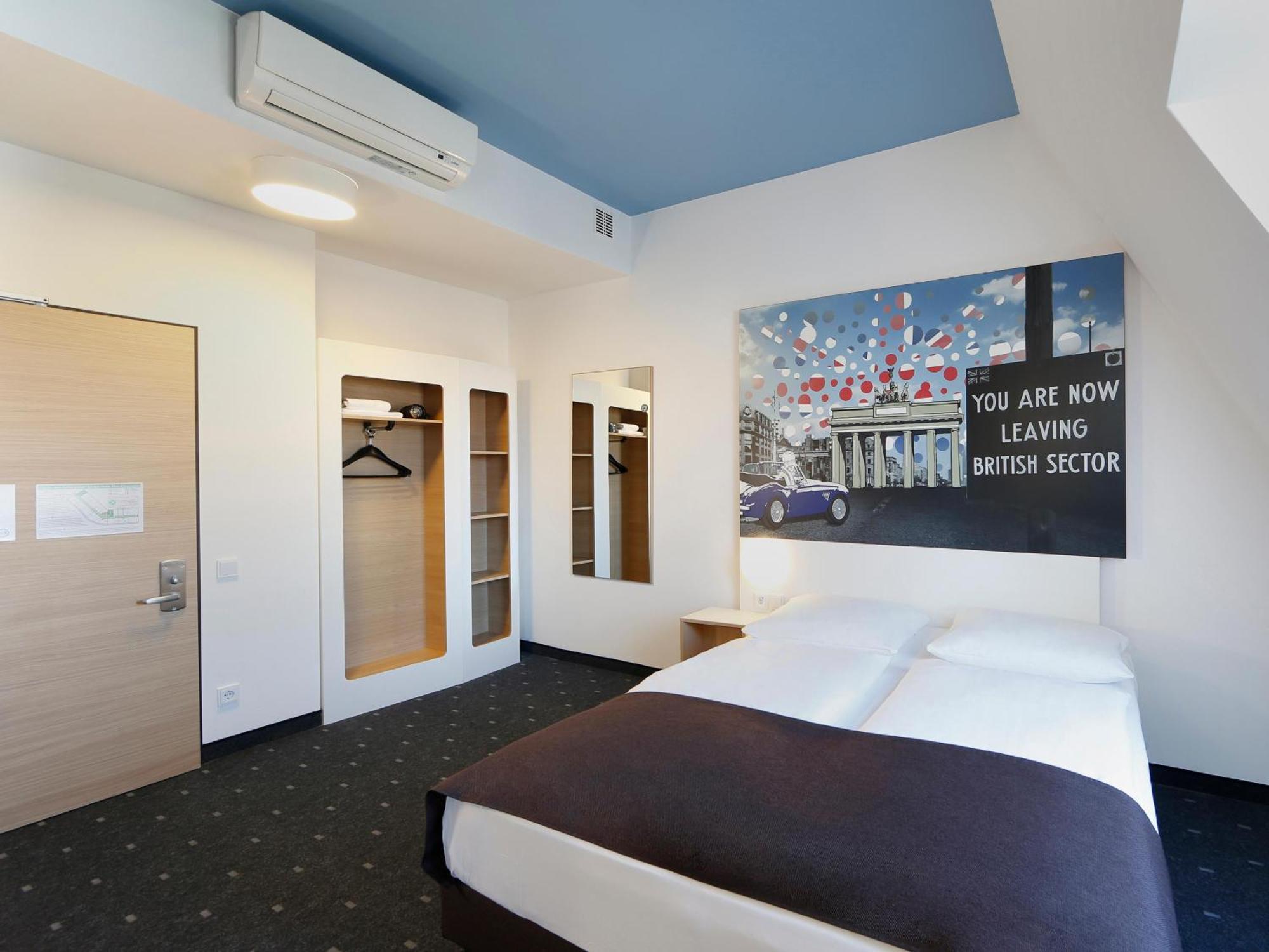 B&B Hotel Berlin-Charlottenburg Buitenkant foto